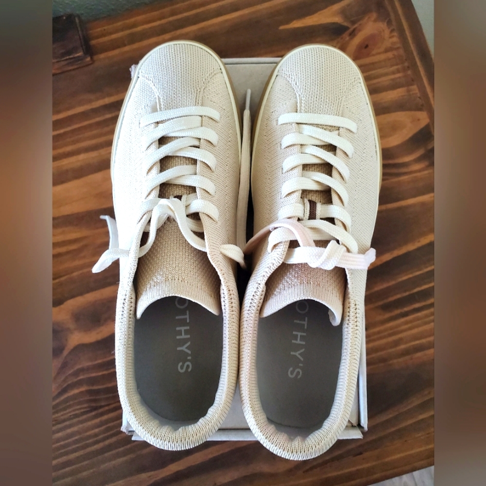 NWT Rothy's Lace Up Sneaker in Biscuit- Size 7 - Picture 6 of 10